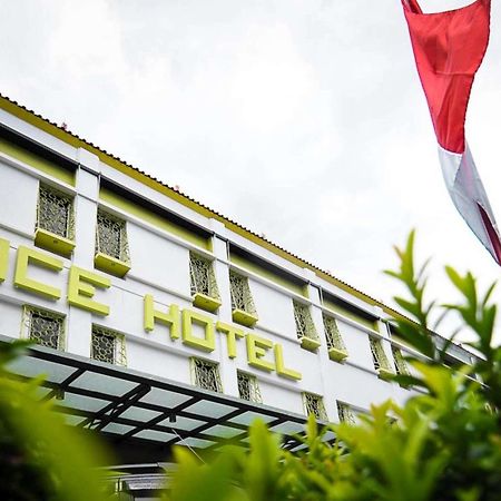 Ace Hotel Batam Nagoya Eksteriør billede
